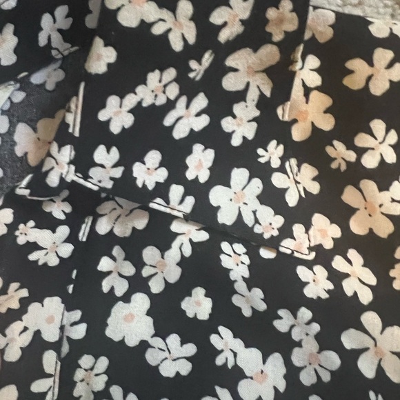 H & M Floral Black and White Wrap Dress Large and Long! - Picture 4 of 5